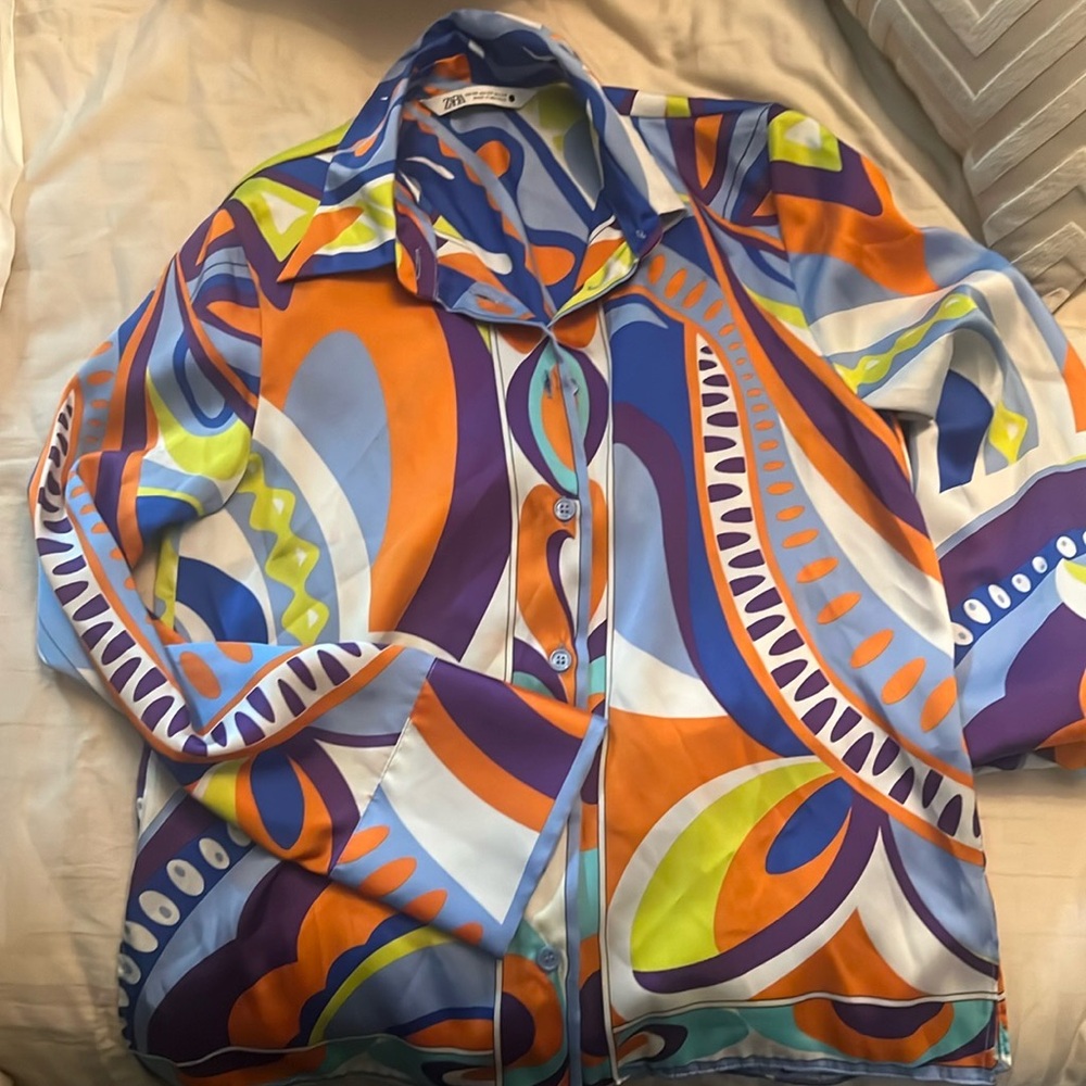 NWOT Pucci-Esque Blogger Fav Zara Top